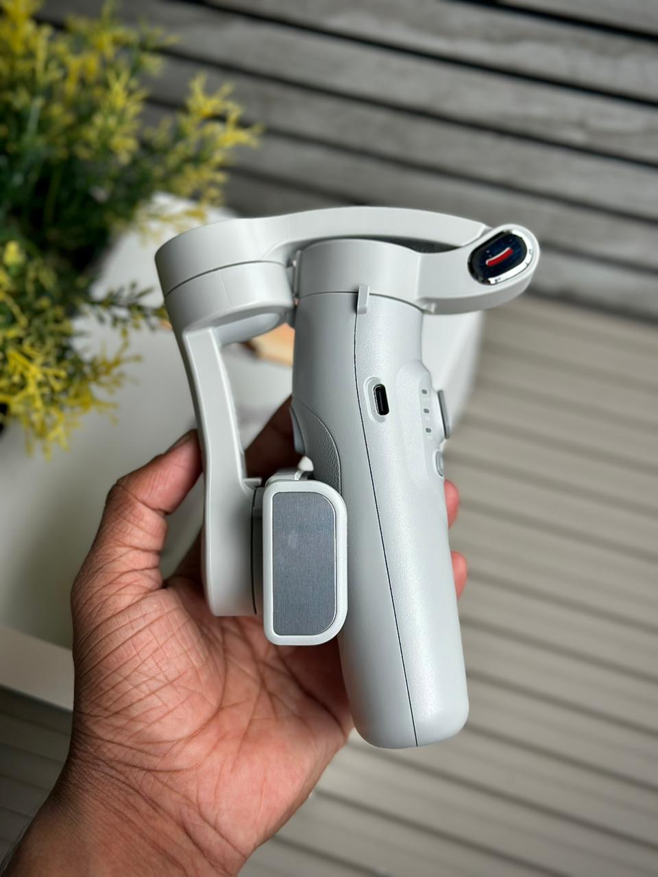 M1 3-Axis Gimbal Stabiliser for Smooth Video Recording, Portable Smartphone Stabiliser | Face Tracking | Vlogging and Live Streaming |